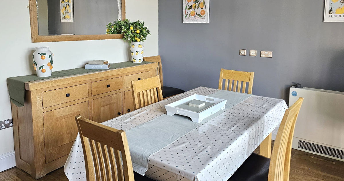 glyn-rhosyn-dining-room